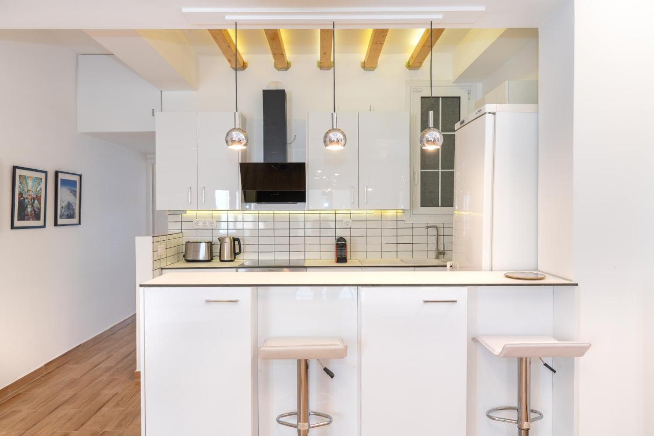 Modern Apartment, Short Walk To Acropolis Sites Афіни Екстер'єр фото